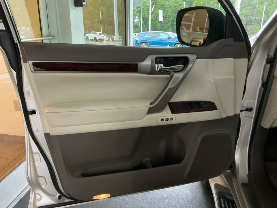 2016 Lexus GX 460 4WD 4dr