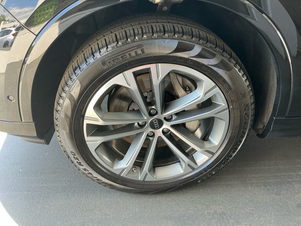 2025 Audi Q7 Premium 45 TFSI quattro Tiptronic