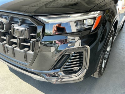 2025 Audi Q7 Premium 45 TFSI quattro Tiptronic