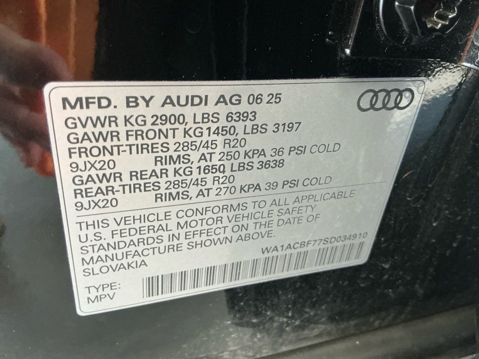 2025 Audi Q7 Premium 45 TFSI quattro Tiptronic