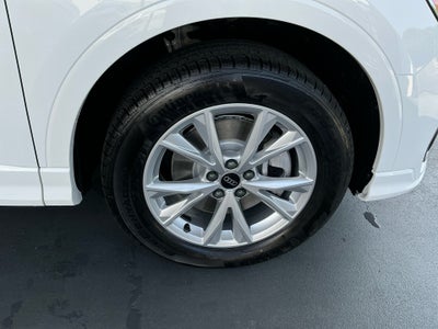 2025 Audi Q3 Premium 45 TFSI S line quattro Tiptronic