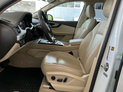 2019 Audi Q7 45 Premium