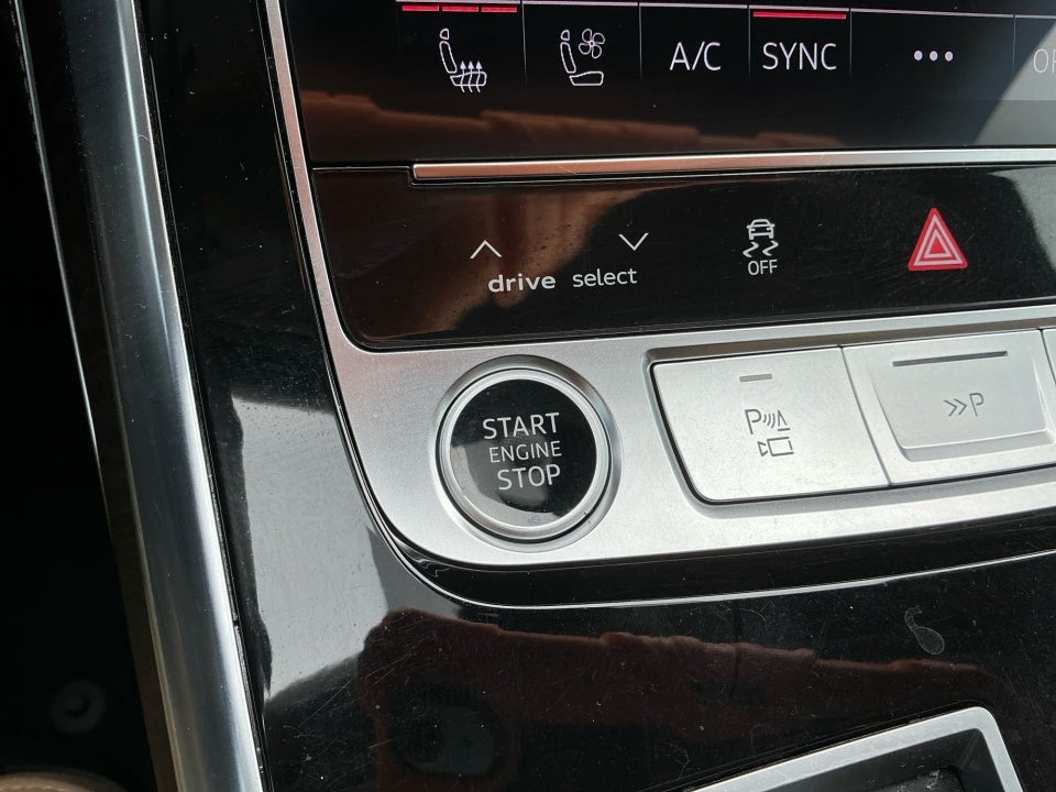 2025 Audi Q7 Prestige 55 TFSI quattro Tiptronic