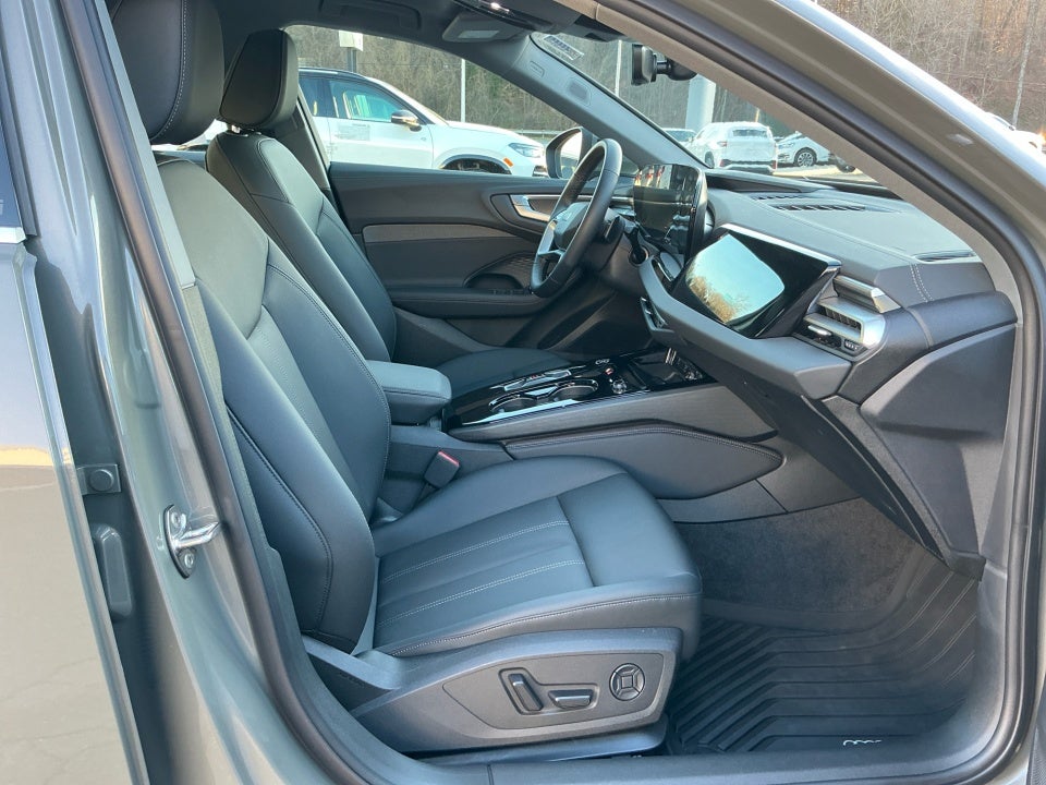 2025 Audi All-new A5 Premium Plus TFSI quattro S tronic