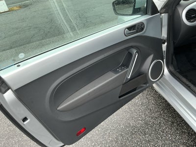 2013 Volkswagen Beetle Convertible 2.0L TDI