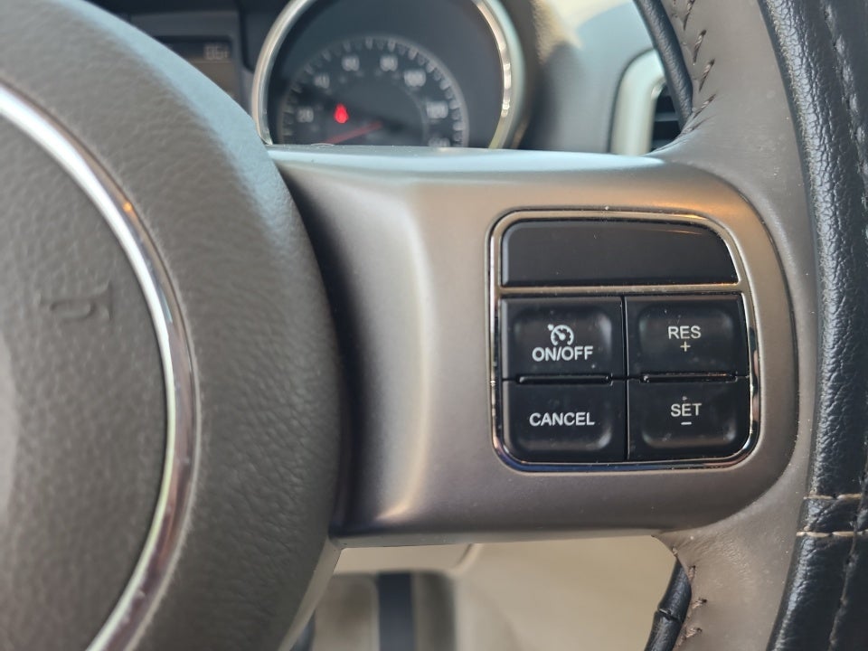 2013 Jeep Grand Cherokee Laredo