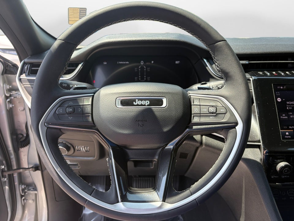 2023 Jeep Grand Cherokee L Altitude 4x4