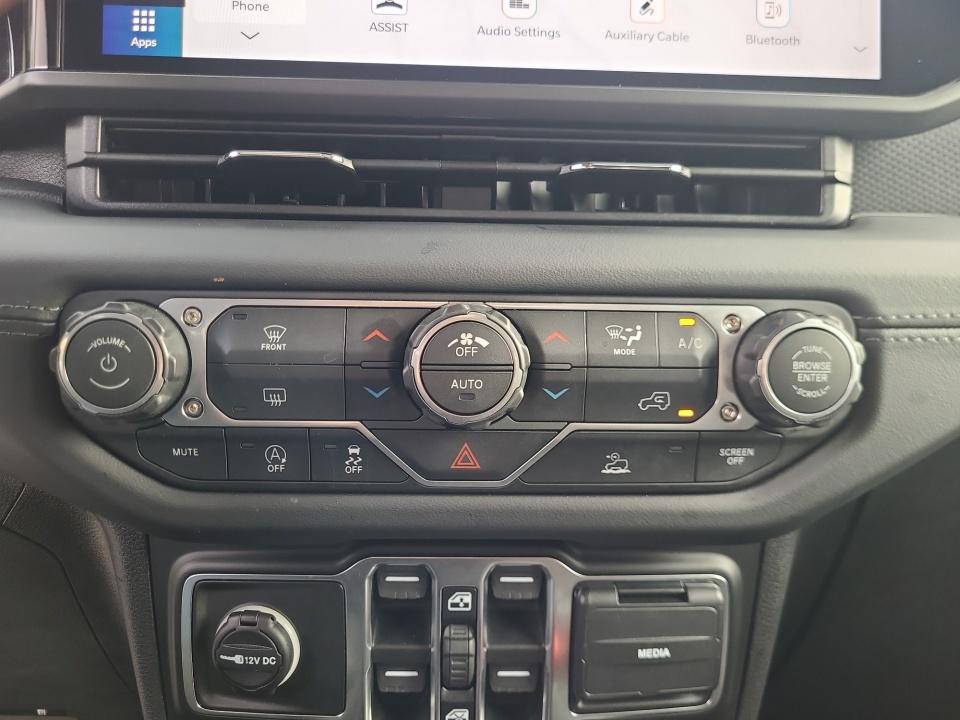 2026 Jeep Gladiator Mojave 4x4