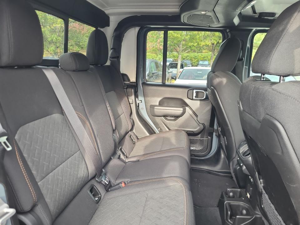 2026 Jeep Gladiator Mojave 4x4