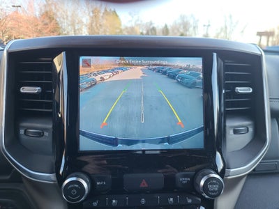 2022 RAM 1500 Laramie Crew Cab 4x4 5'7" Box