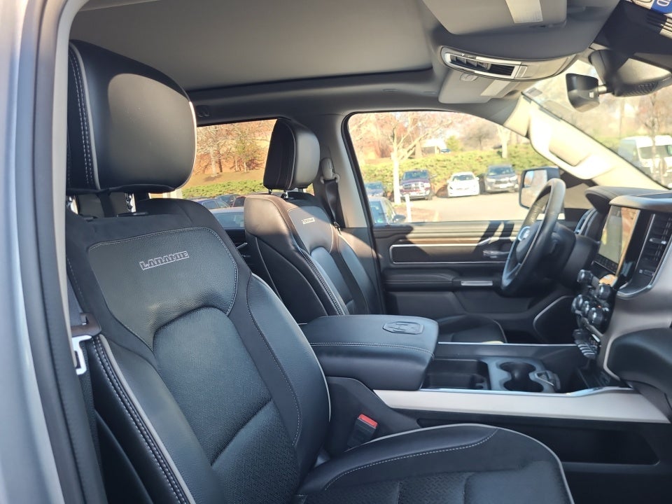 2022 RAM 1500 Laramie Crew Cab 4x4 5'7" Box