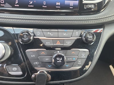 2021 Chrysler Pacifica Touring AWD
