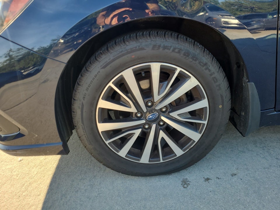 2018 Subaru Legacy Premium