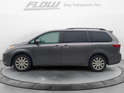 2016 Toyota Sienna XLE