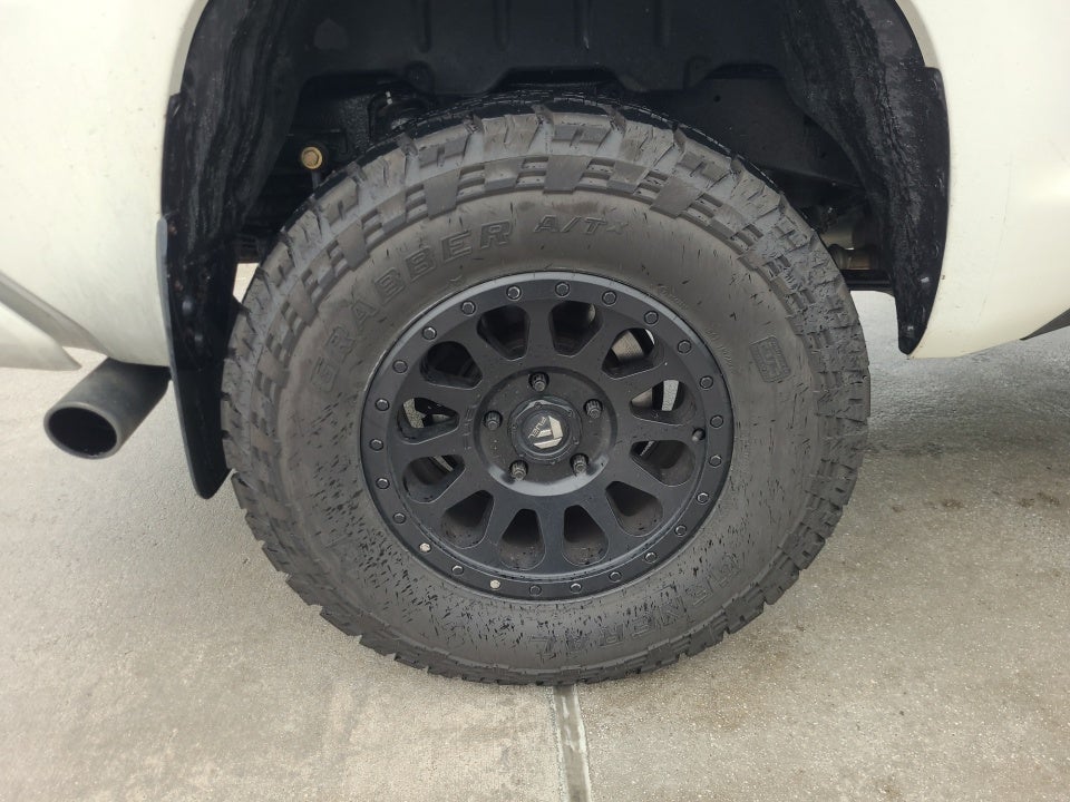 2017 Toyota Tundra 1794 5.7L V8