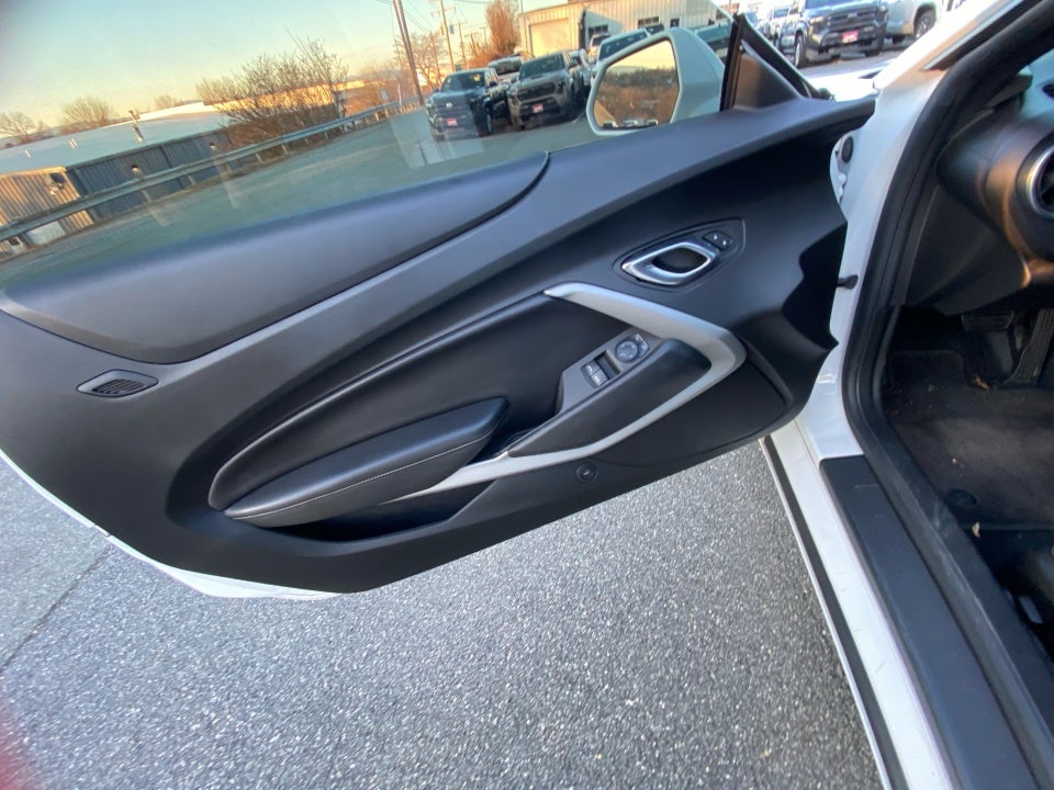 2017 Chevrolet Camaro 1LT