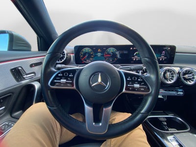 2020 Mercedes-Benz A 220 A 220
