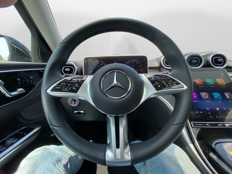 2025 Mercedes-Benz C 300 C 300