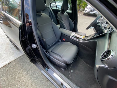 2025 Mercedes-Benz C 300 C 300