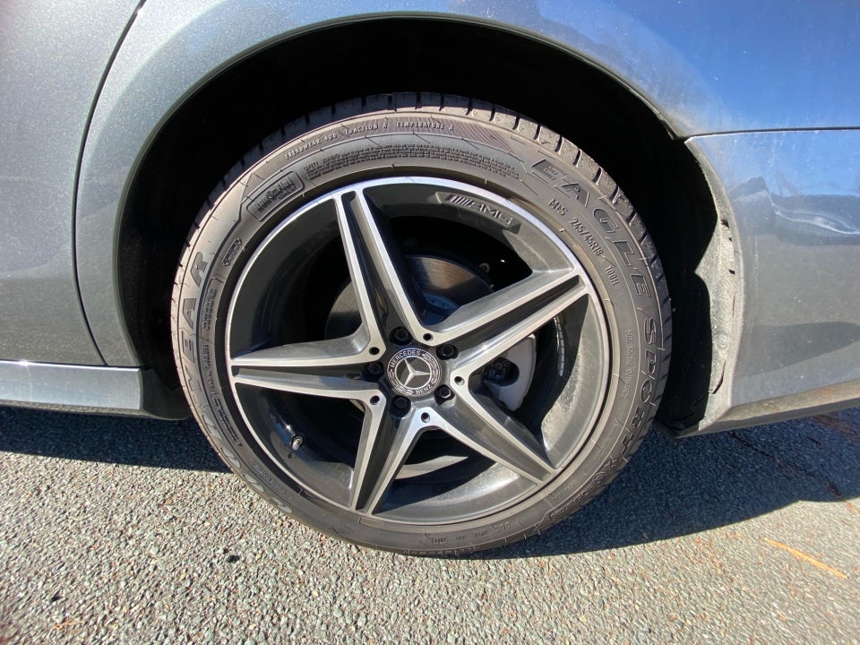 2019 Mercedes-Benz E 300 E 300