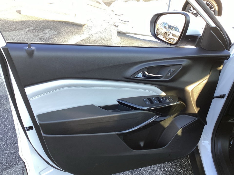 2024 Chevrolet Trax FWD LT