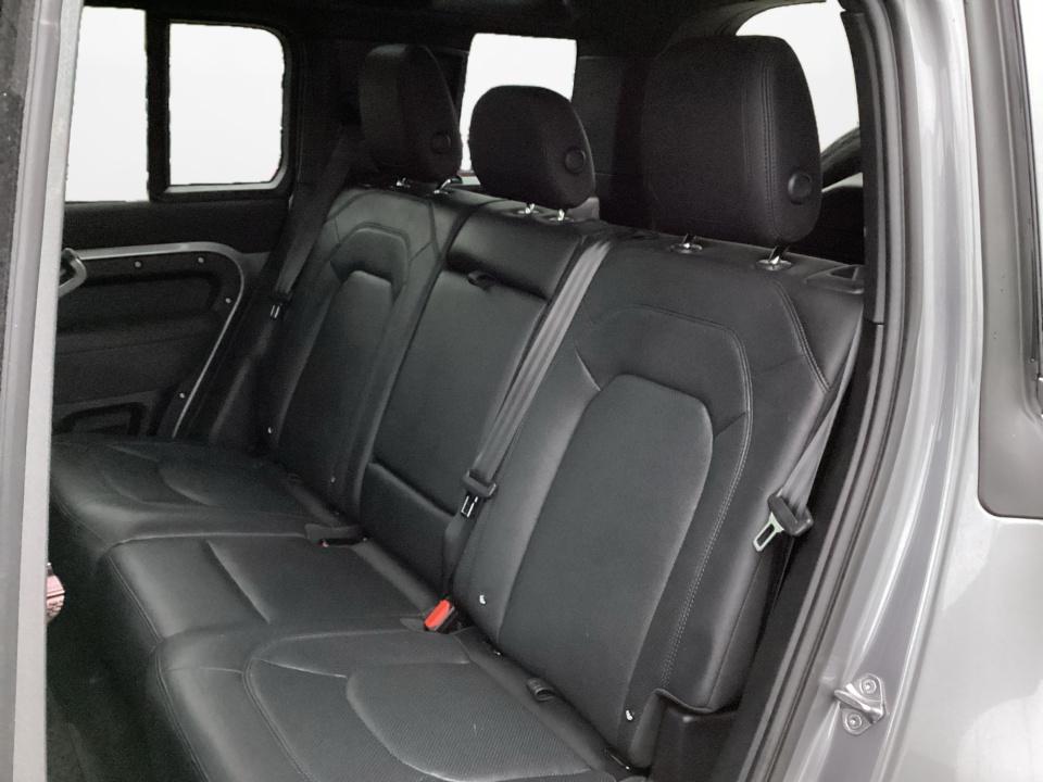 2023 Land Rover Defender S