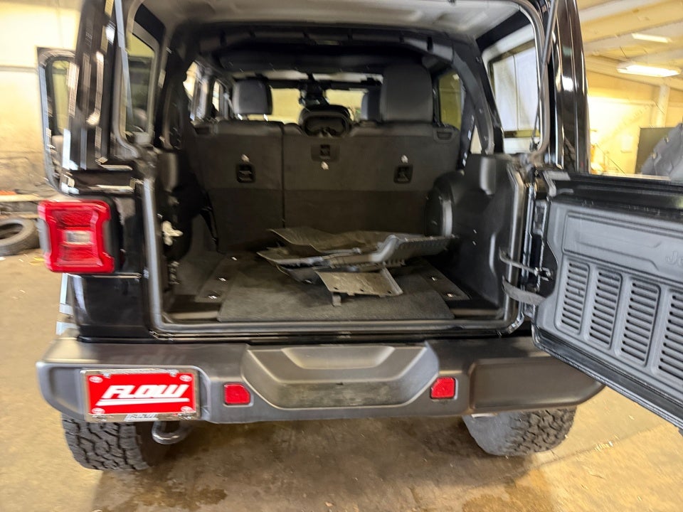 2024 Jeep Wrangler 4-Door Sahara 4x4