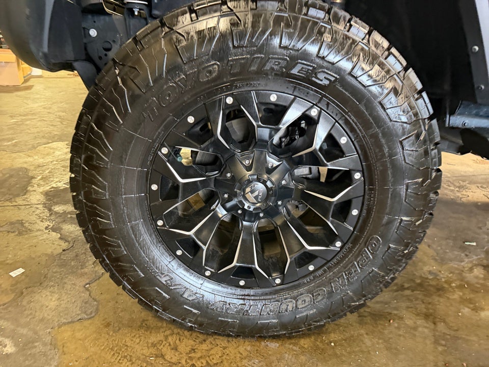 2024 Jeep Wrangler 4-Door Sahara 4x4