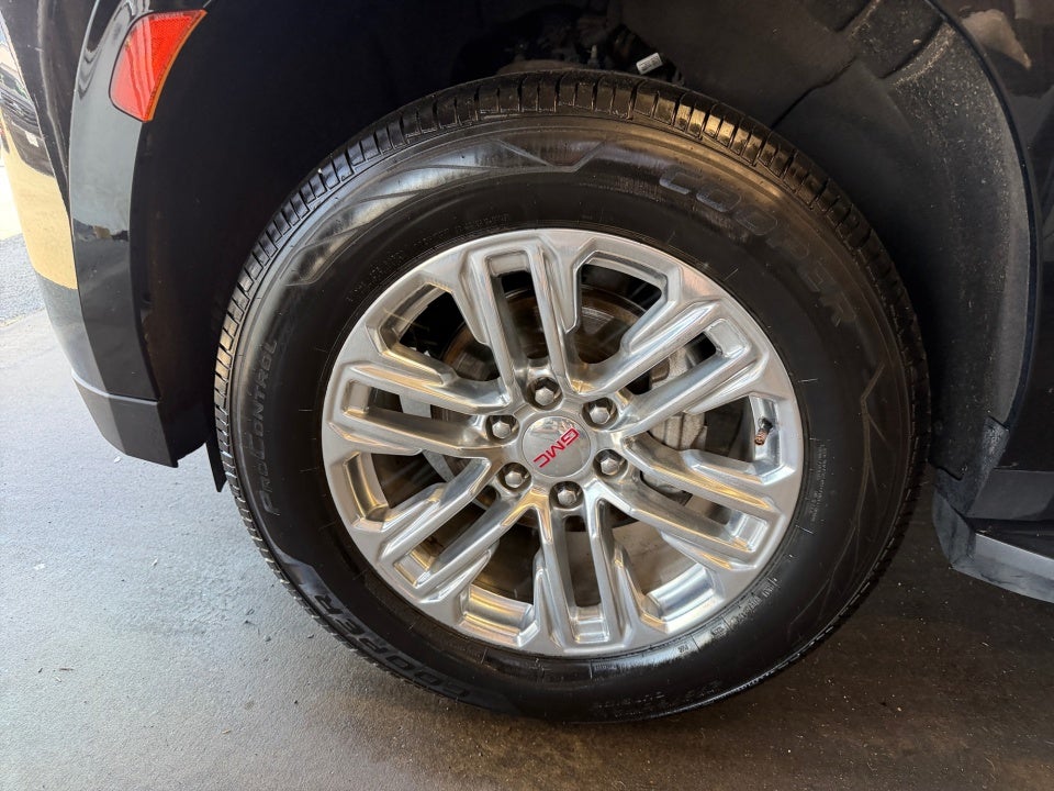2022 GMC Yukon 4WD SLT