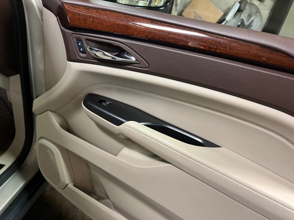 2016 Cadillac SRX Performance Collection