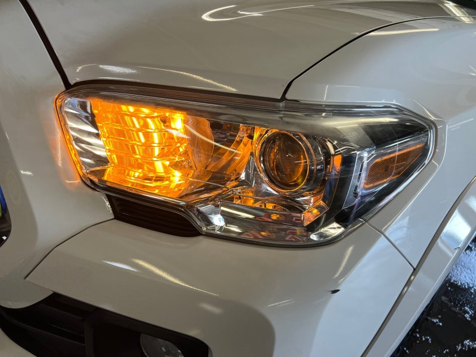 2019 Toyota Tacoma SR5 V6