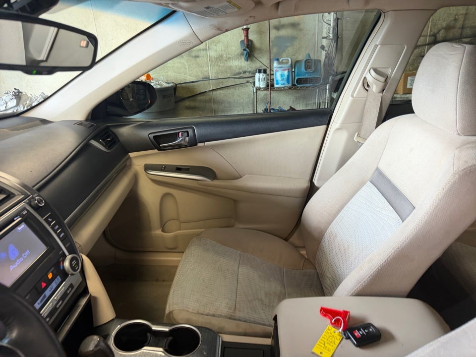 2013 Toyota Camry Hybrid XLE