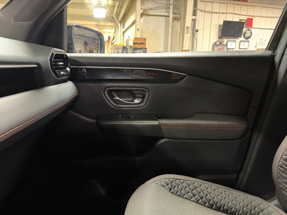 2023 Honda Pilot AWD Sport