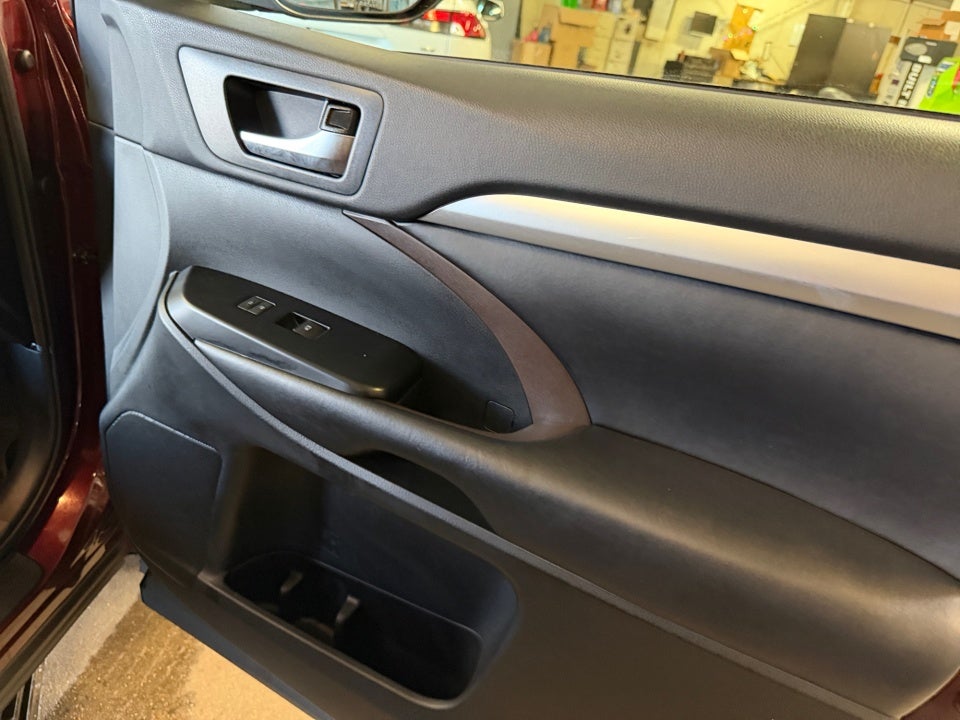 2019 Toyota Highlander Hybrid XLE