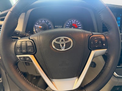 2016 Toyota Sienna XLE Premium