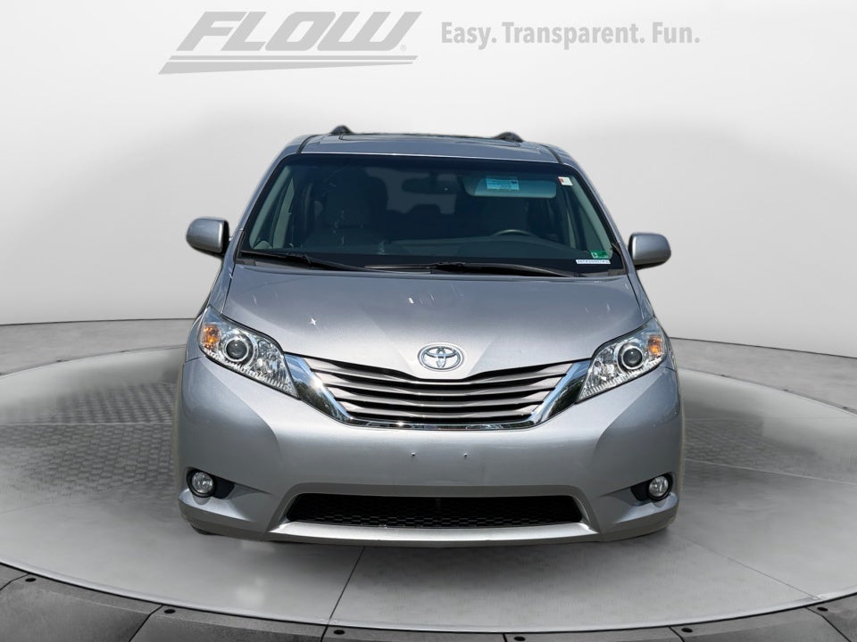 2016 Toyota Sienna XLE Premium
