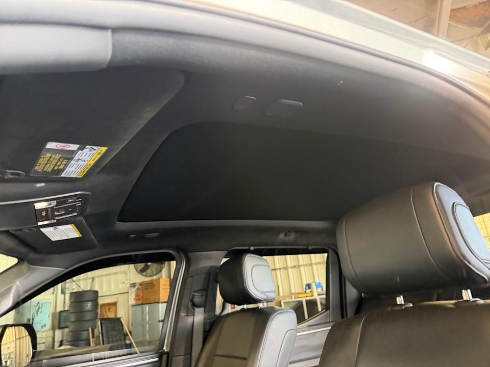 2023 Toyota Tundra i-FORCE MAX Platinum Hybrid