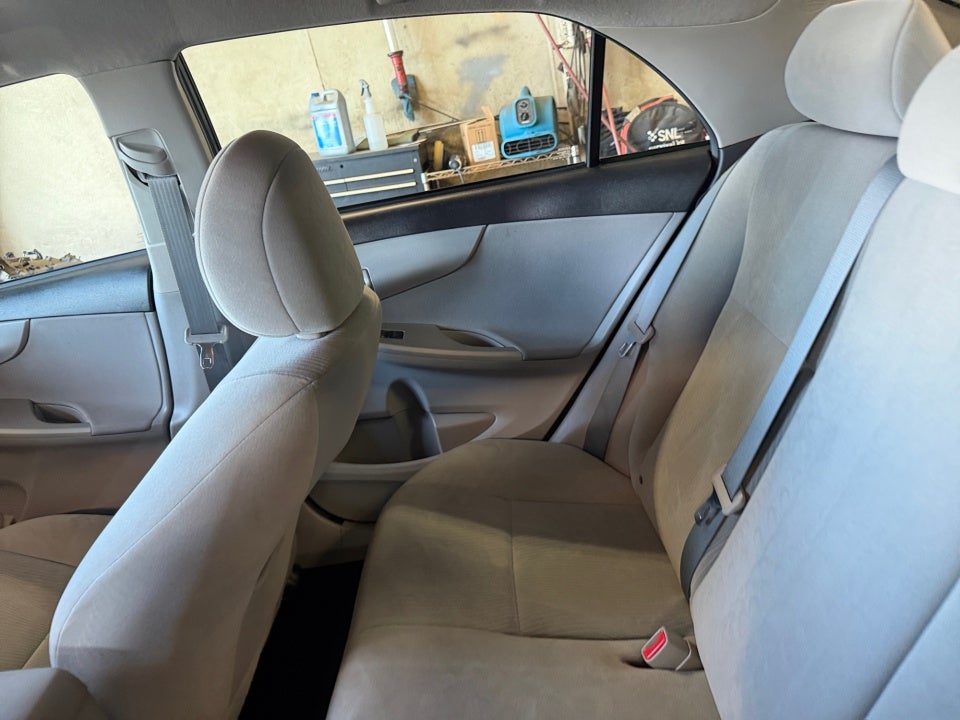 2012 Toyota Corolla LE