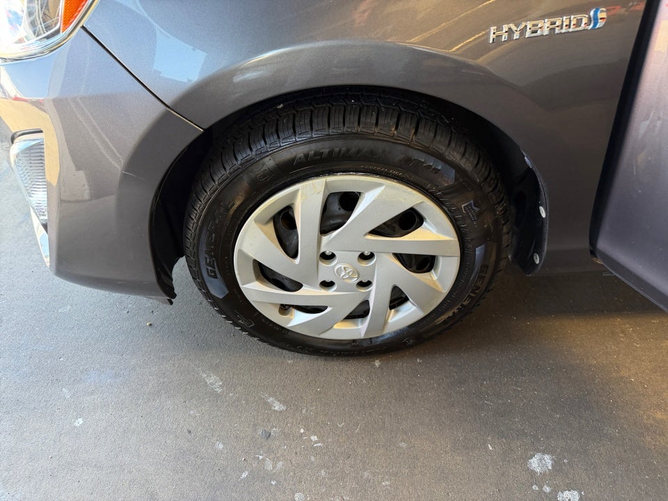 2015 Toyota Prius c Two