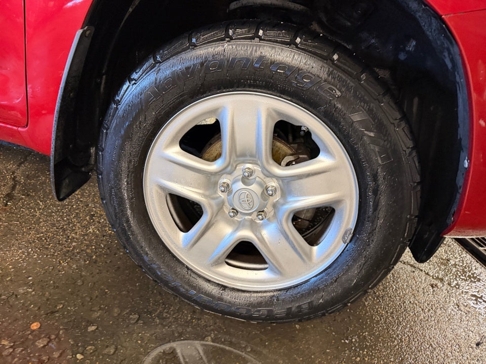 2010 Toyota RAV4 FWD 4dr 4-cyl 4-Spd AT (Natl)