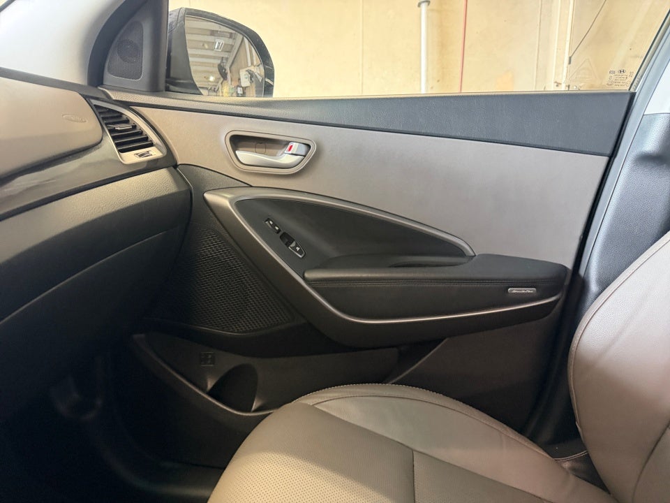 2016 Hyundai Santa Fe Limited