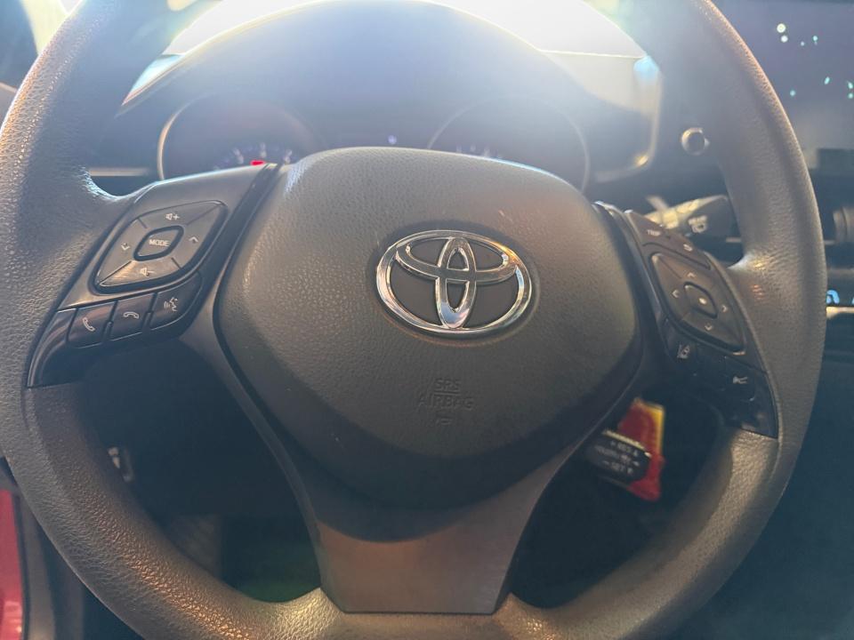2019 Toyota C-HR LE