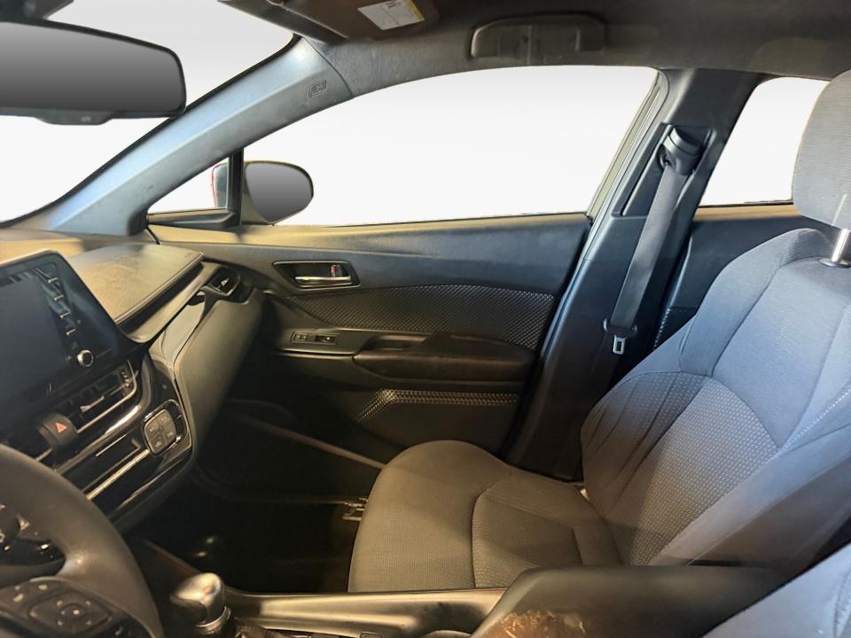 2019 Toyota C-HR LE