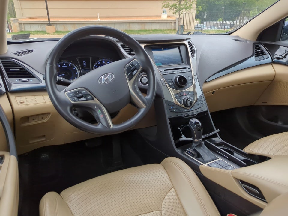2012 Hyundai Azera 4dr Sdn