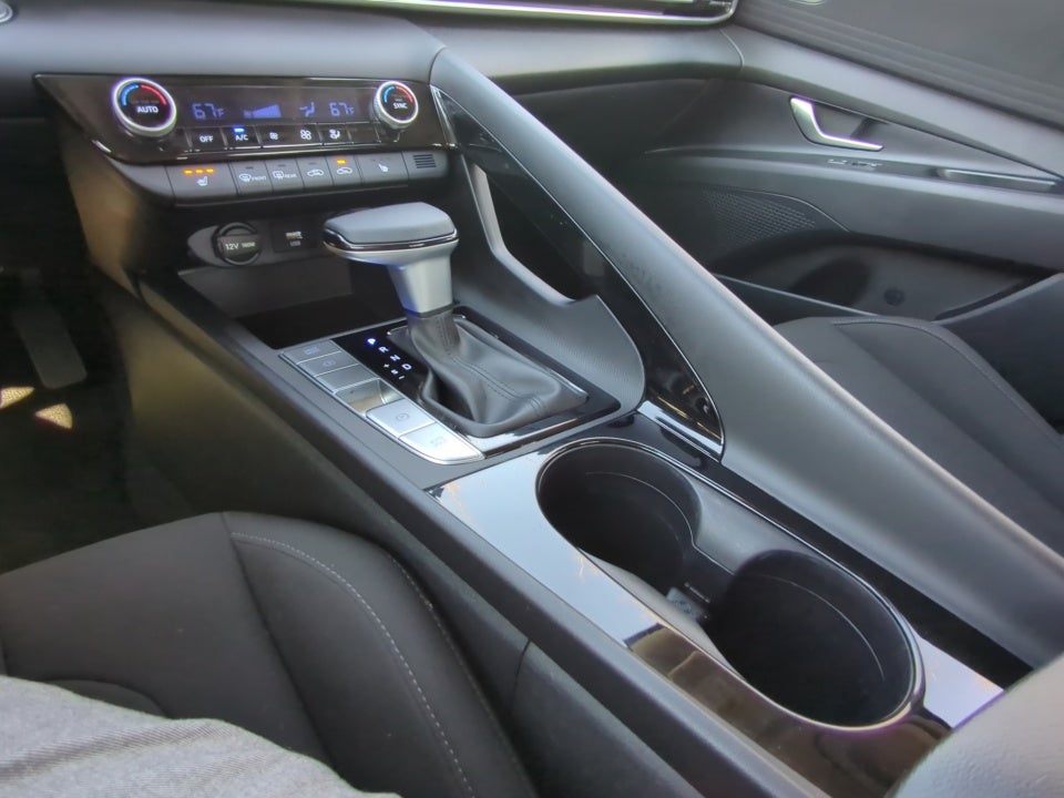 2023 Hyundai Elantra Hybrid Blue