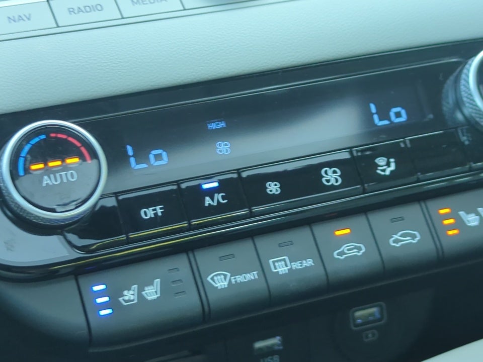 2023 Hyundai Elantra Hybrid Limited