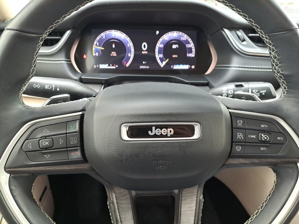 2022 Jeep Grand Cherokee L Limited 4x4