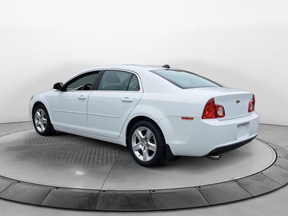 2012 Chevrolet Malibu LS w/1LS