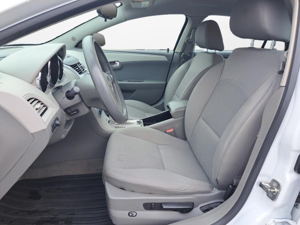 2012 Chevrolet Malibu LS w/1LS