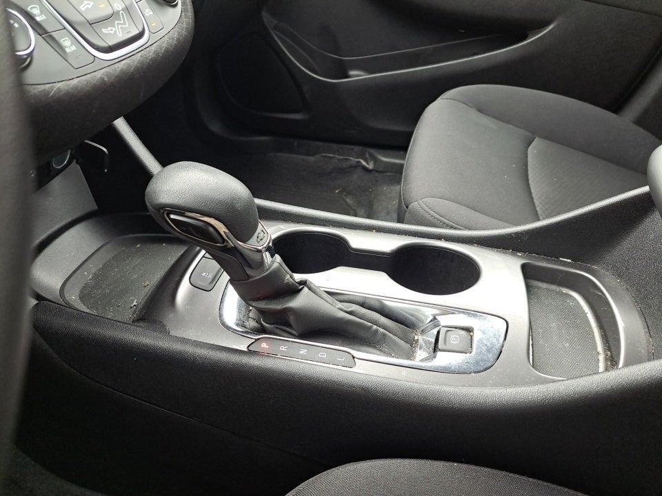 2025 Chevrolet Malibu FWD LS